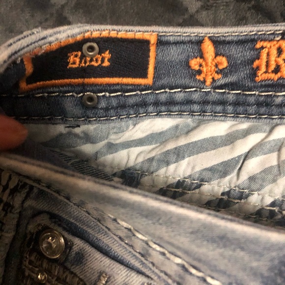 Women’s rock revival jeans jeans - Picture 4 of 5